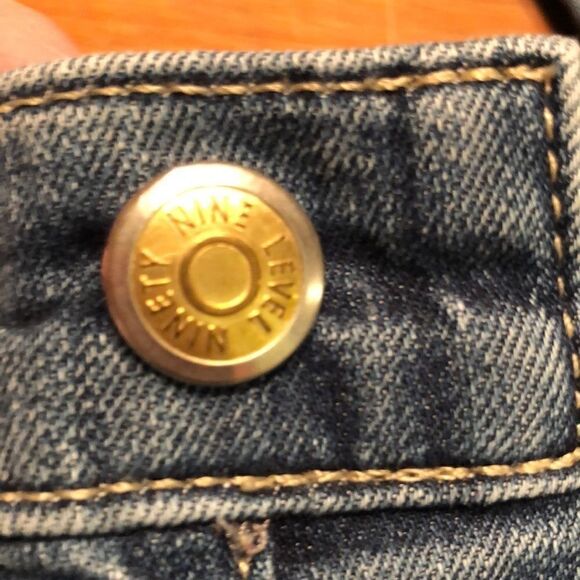 Anthropologie Level 99 button fly, 5-pocket style jeans with raw edge hem. - Picture 9 of 13